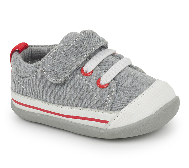 shoes-for-beginning-walkers-that-kids-don-t-hate-fastidious-mom