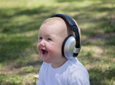 Banz Bluetooth Headphones: Loud sounds aren’t scary here!